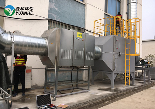 废气球宴（中国）设备活性炭吸附箱